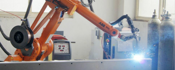机器人焊接在钣金加工领域的优势有哪些？-太阳诚(中国)有限公司-官网